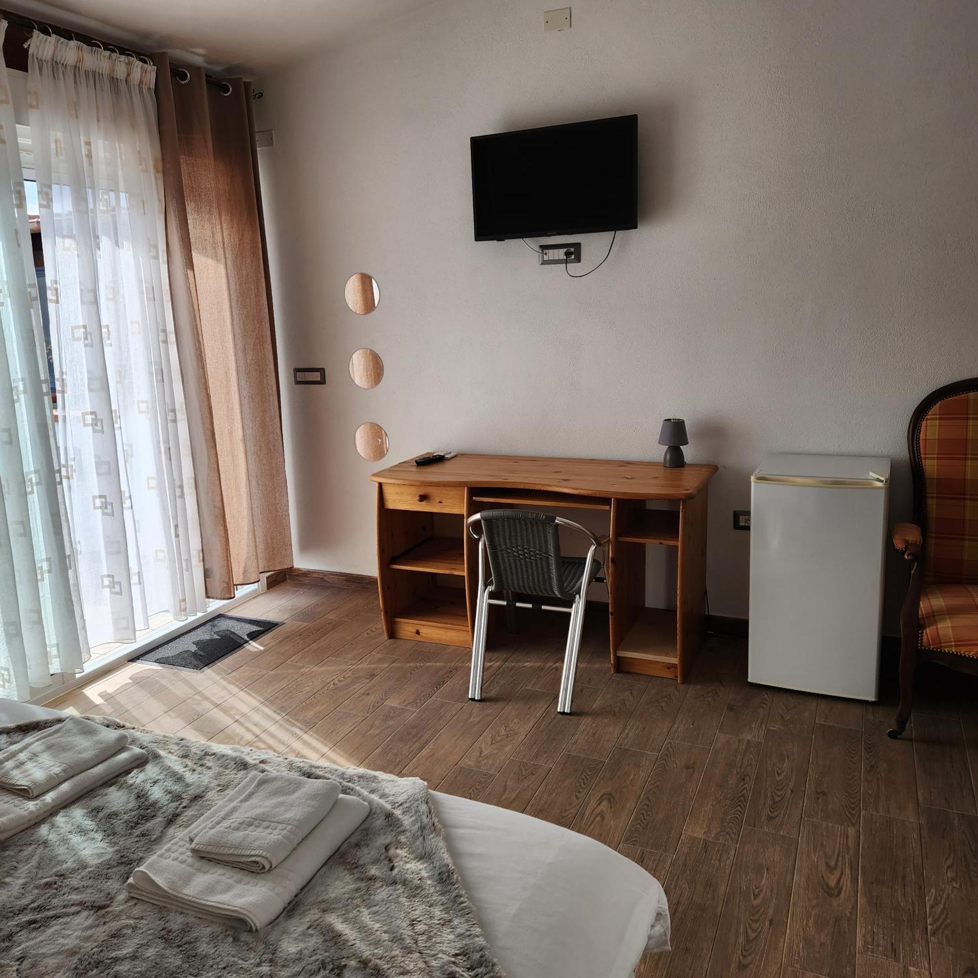Iloghe Di Marras Hotel Loculi Luaran gambar