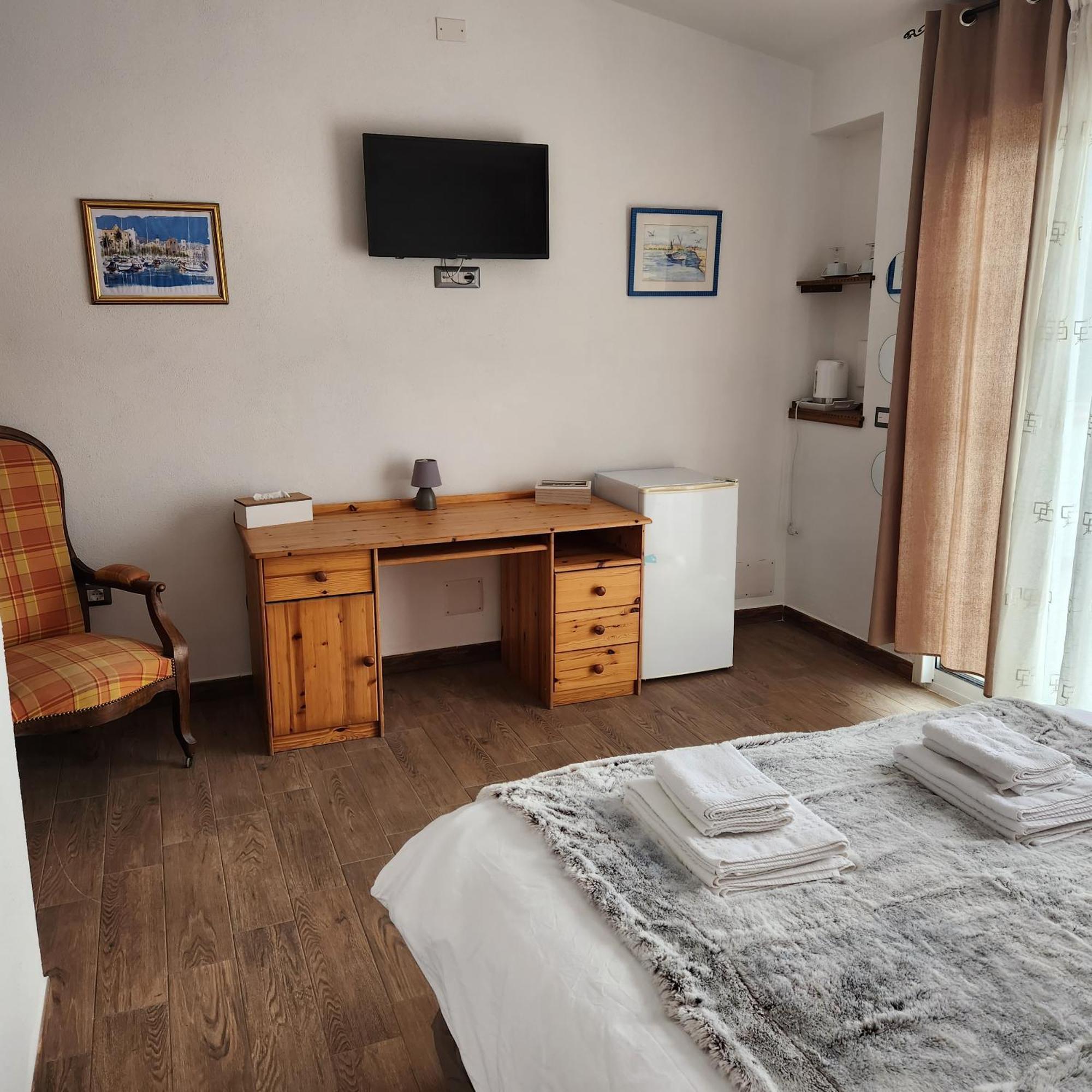 Iloghe Di Marras Hotel Loculi Luaran gambar