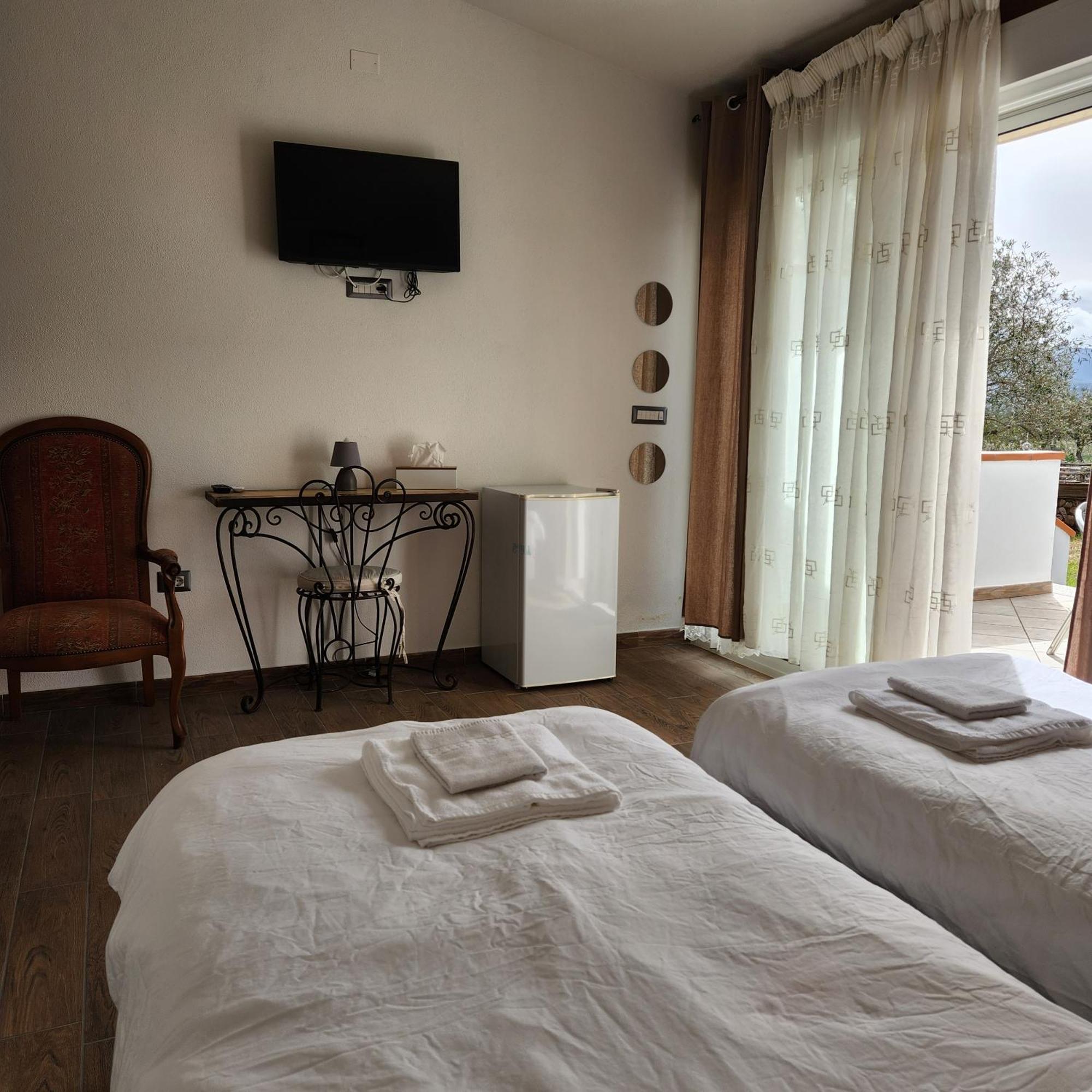 Iloghe Di Marras Hotel Loculi Luaran gambar